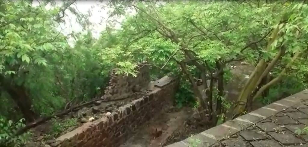 Boundary walls of Belapur Fort