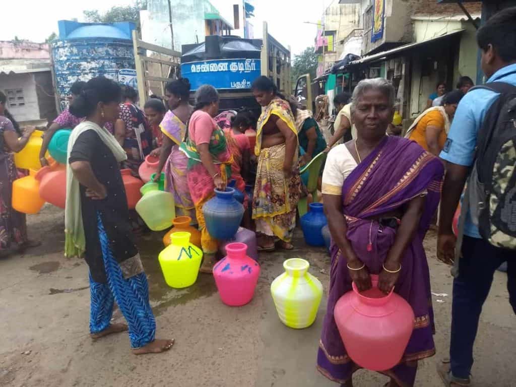 women fetching water in Chennai