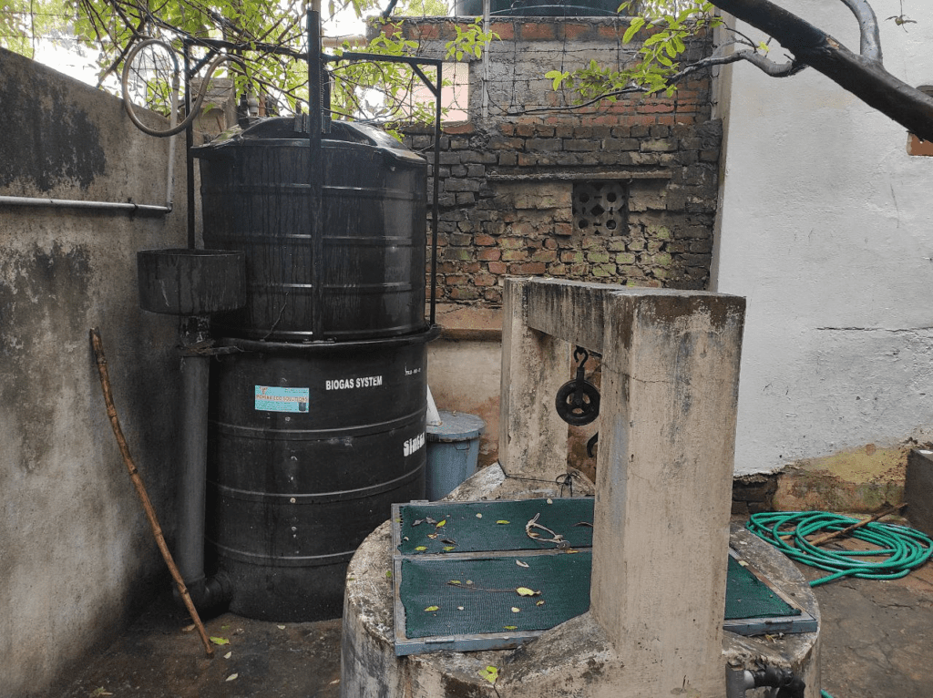 Biogas digestor system