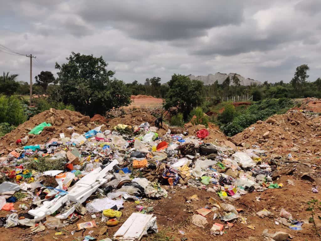 A garbag dump site in Kuduregere Cross in Bettahalasur Gram Panchayat earlier.