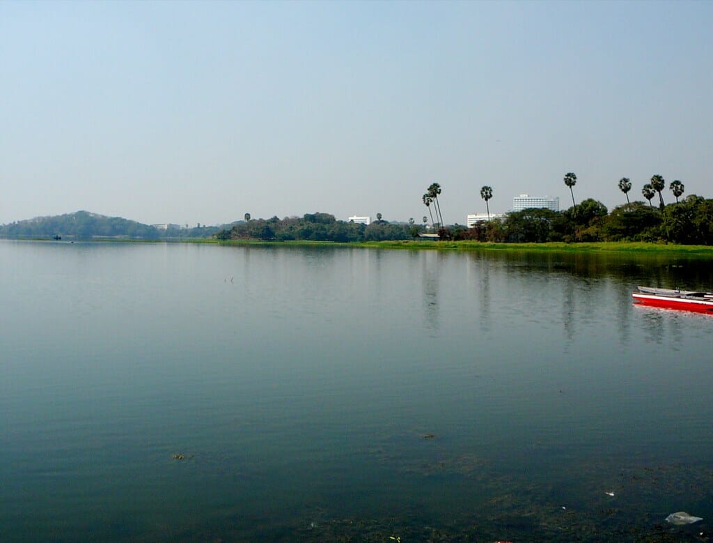 View of Powai Lake in mumbai