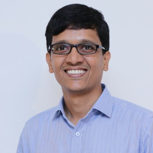 Linkedin profile photo of Vasant Shetty, co-founder MyLang creators