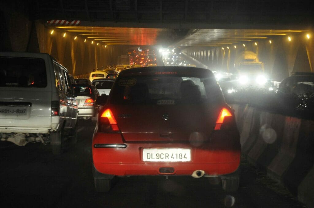 Delhi roads choked with vehicles