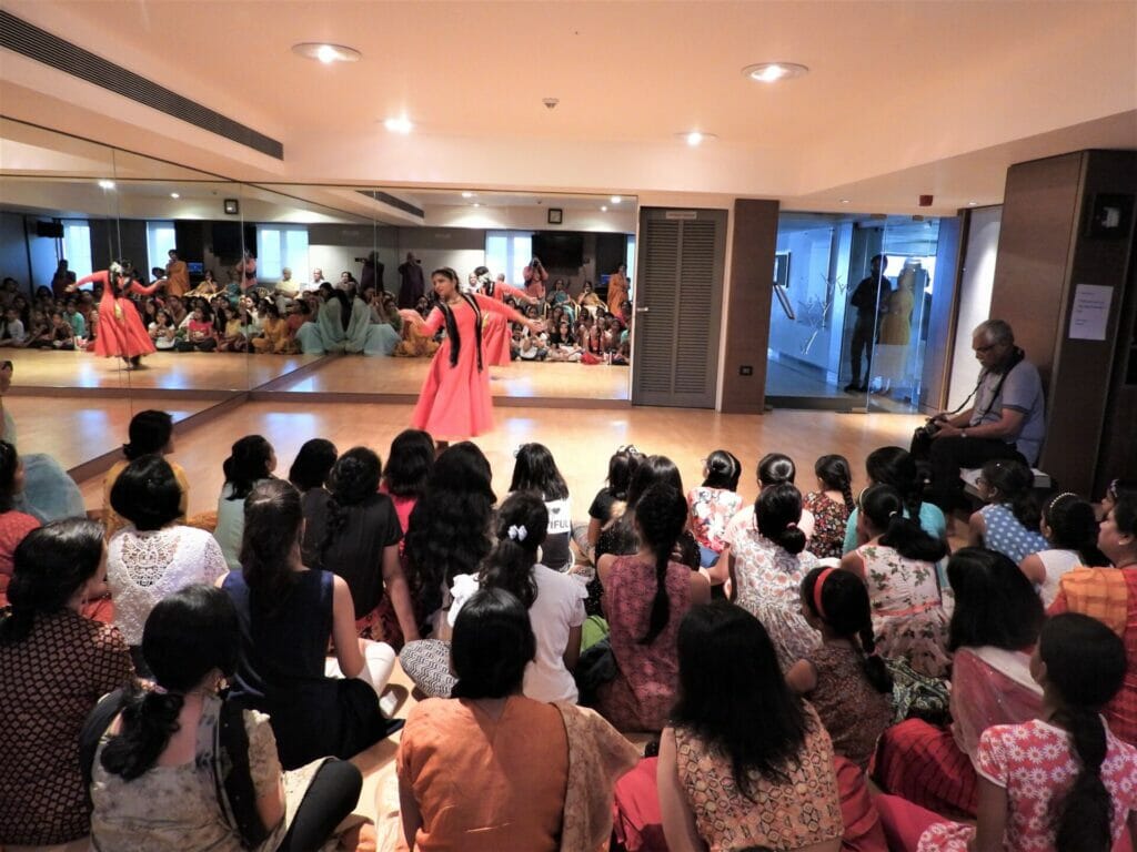 Kathak dancer Anisha Anantpurkar performing. 