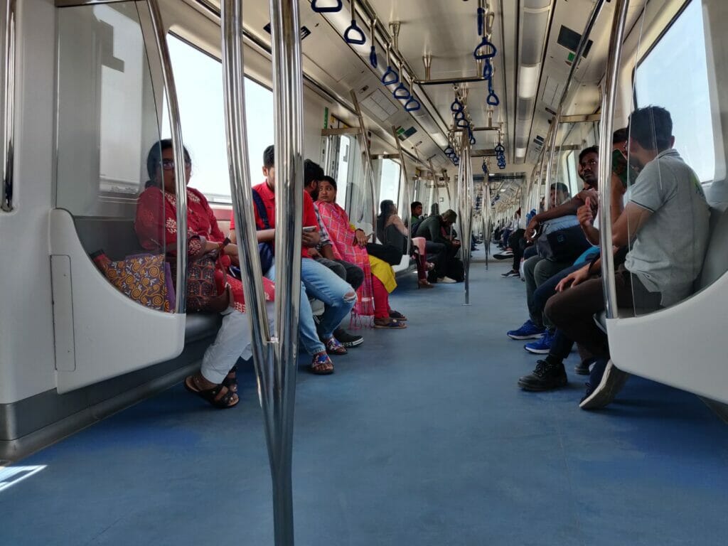 Metro passengers borading the new line to Whitefield