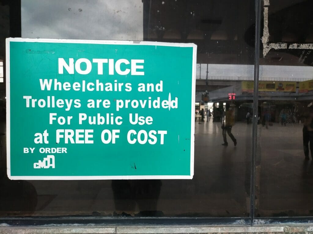 Notice on availability of wheelchairs in Koyambedu bus stand