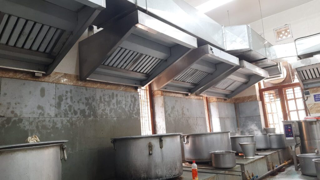Chimneys are now installed in the kitchen of KEM Hospital. 