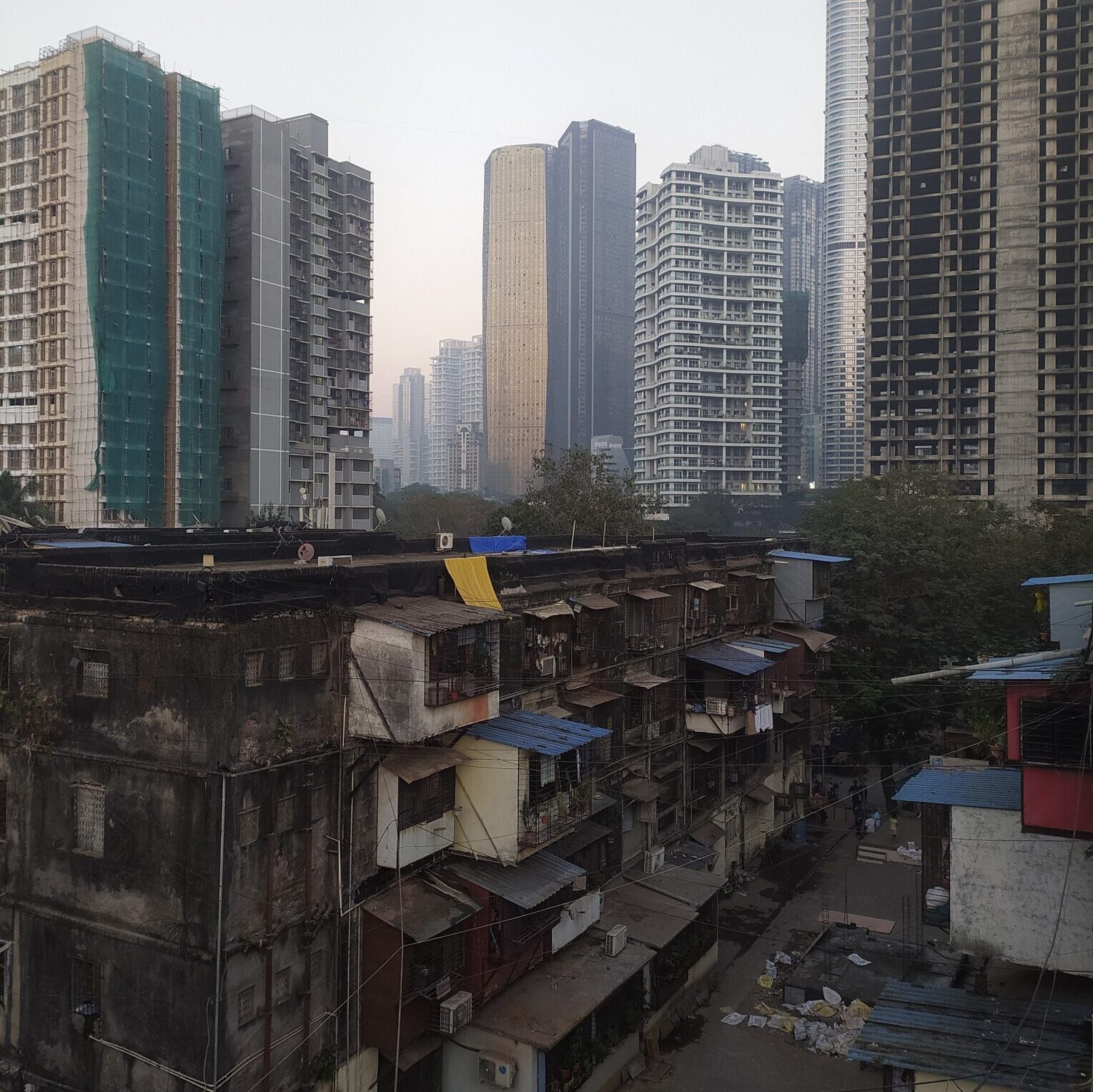 bdd chawls on the backdrop of sky scrapers 