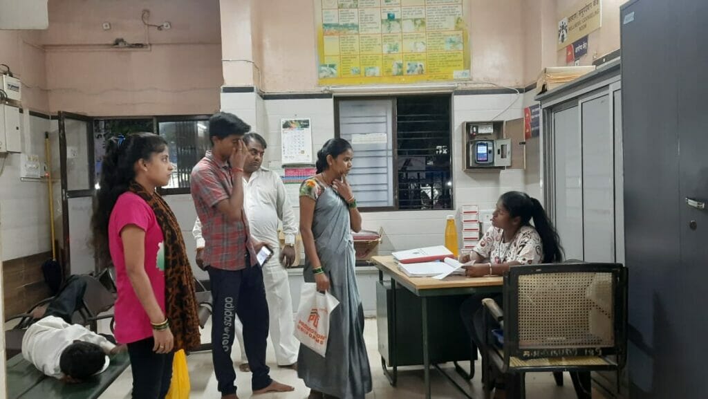 The daily footfall in the Aapla Dawakhana crosses 90. Patients are required to register at the desk where they get there case paper before meeting the doctor. Pic: Stephin Thomas