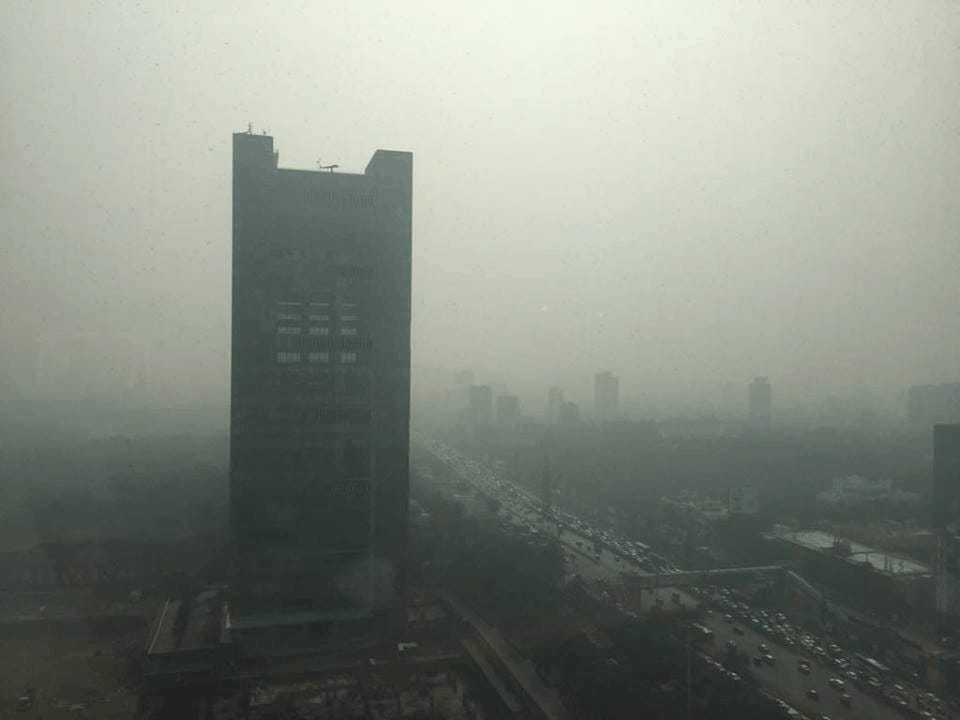 Air pollution cloud in Mumbai
